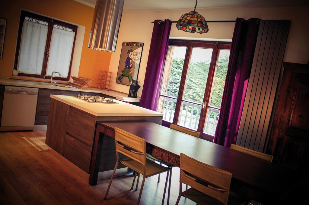 Apartamento Maison Balan Châtillon Exterior foto